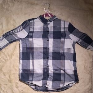 Blue And White Flannel 💕